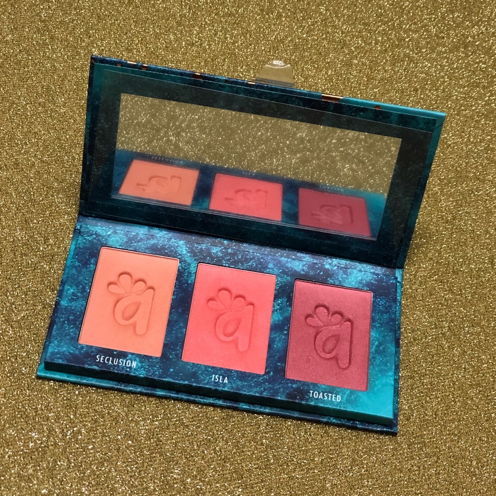 NEW MAKEUP!